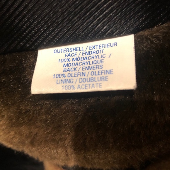 Princess Garment, faux fur vest, size M - Picture 4 of 10